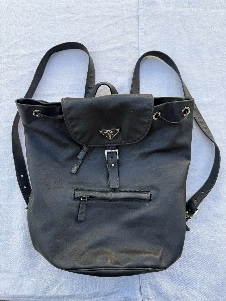 Prada Zaini: Prada Rucksack, schwarz. Must-have! – Usato da Zürich venduto da adams-eddie