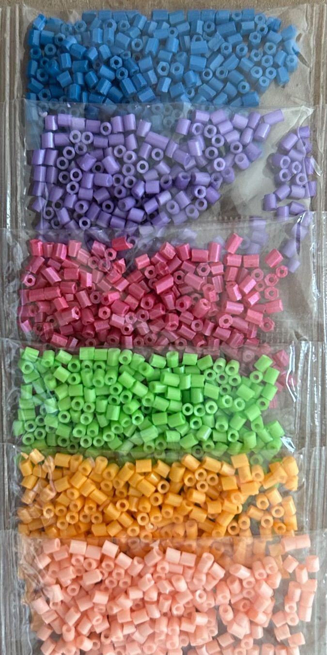 Kit bricolage: Rocailles Perlen Set 6 Farben, ca 21g, NEU – Nuovo e nell'imballaggio originale da Geneve venduto da vane267