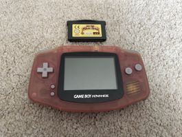 Game Boy Advance mit Tom and Jerry and the Magic Ring