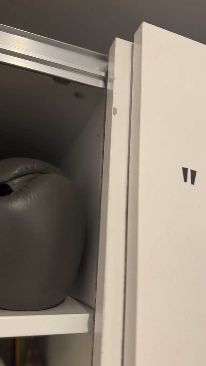 Ikea Garderobe: Weisser IKEA Kleiderschrank – Gebraucht aus Adliswil von AE-Shop 5