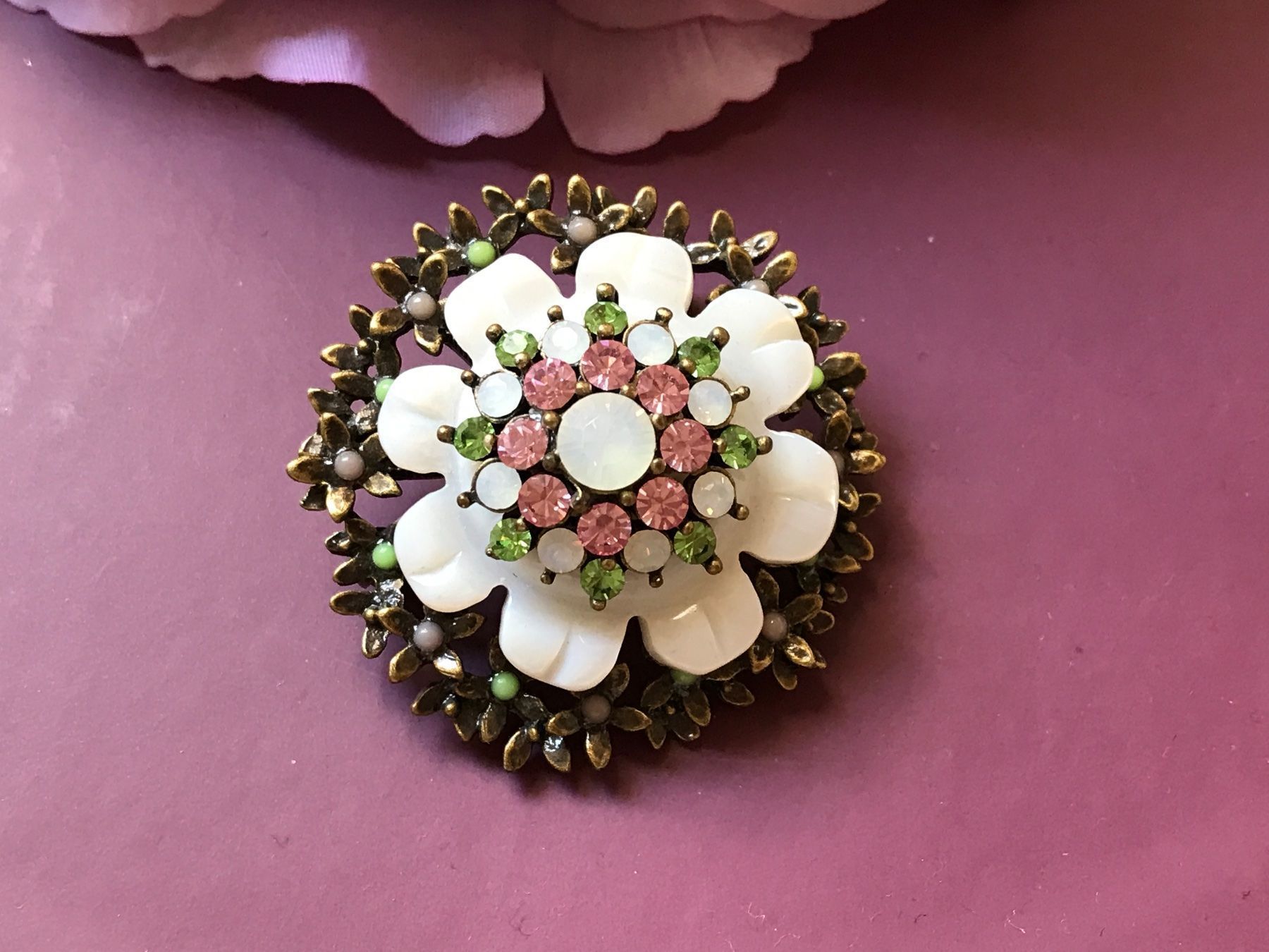 Broches & Aiguilles: Schöne Blumen Brosche – Neuf (Voir description) à Seon par Sunny-Schmuck78 1
