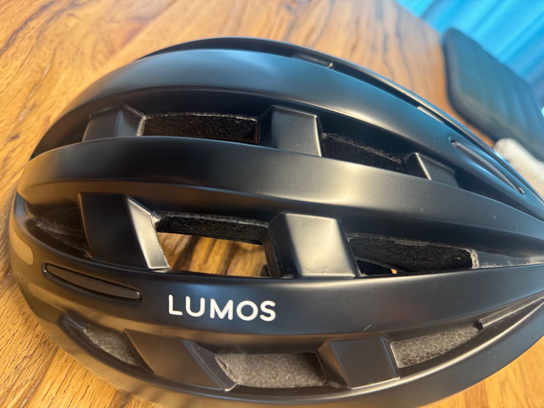Helme: Lumos Kickstart Lite – Neu (gemäss Beschreibung) aus Moosseedorf von Lalolu92 1