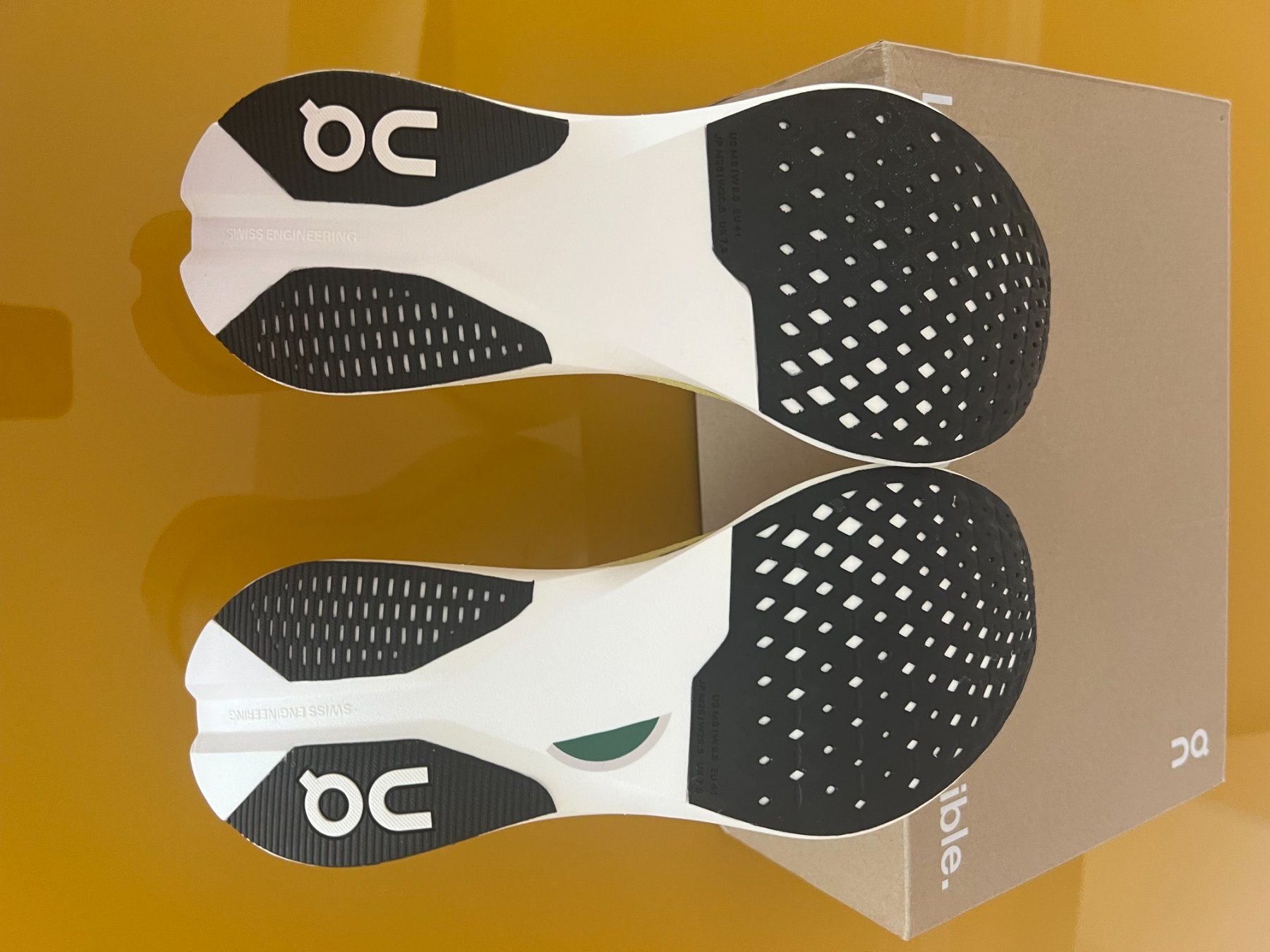On Scarpe da uomo: Chaussures On Running homme – Usato da Founex venduto da vil_hyz2 4
