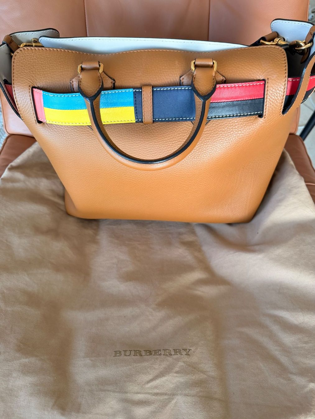 Burberry Borse: Original Burberry Belt Bag Large Farbe Camel – Usato da Würenlos venduto da Ela_73 2