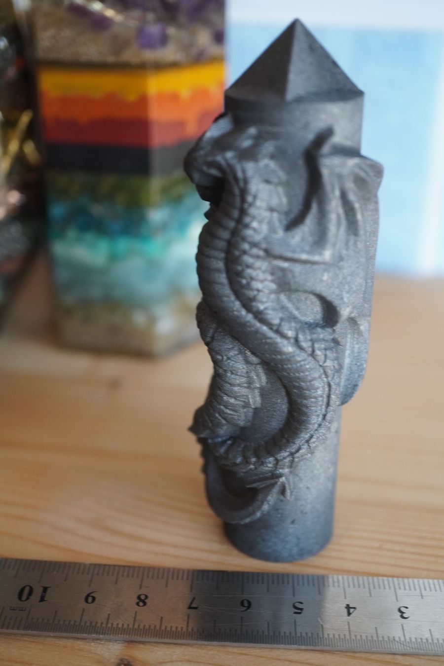 Minerali & Pietre curative: Schungit  Spitze Drachen  10.5cm – Nuovo e nell'imballaggio originale da Eschenbach SG venduto da craniums 6