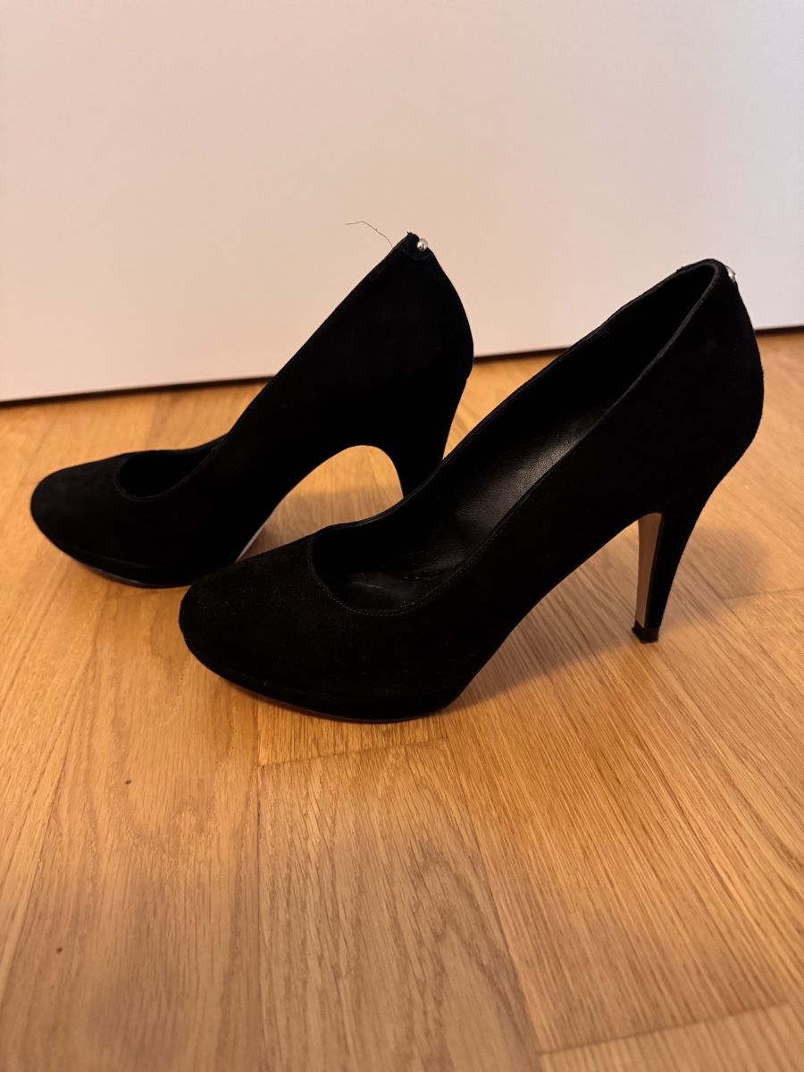 Scarpe da donna: Schwarze Pumps – Nuovo (secondo la descrizione) da Lenzburg venduto da CelinaS01 3