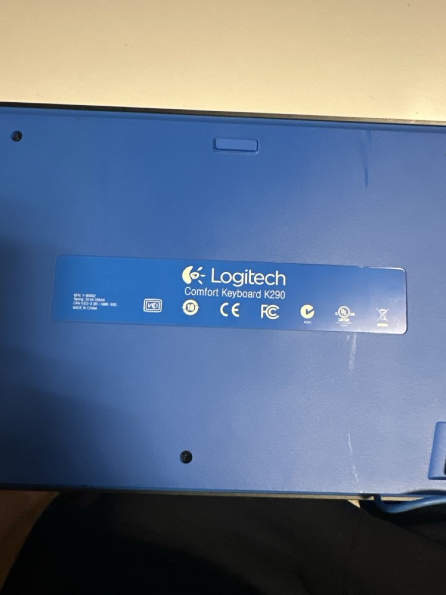 Logitech Tastiere: Logitech Keyboard - Reliable and Ready to Type! – Usato da Pratteln venduto da Besliu.Claudiu 1