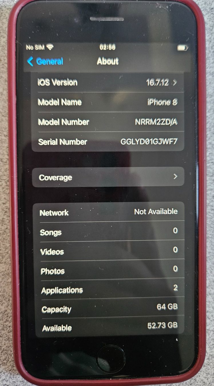 Apple Portables: Iphone 8 64GB – D'occasion à Greifensee par Tatau_Batterien 3