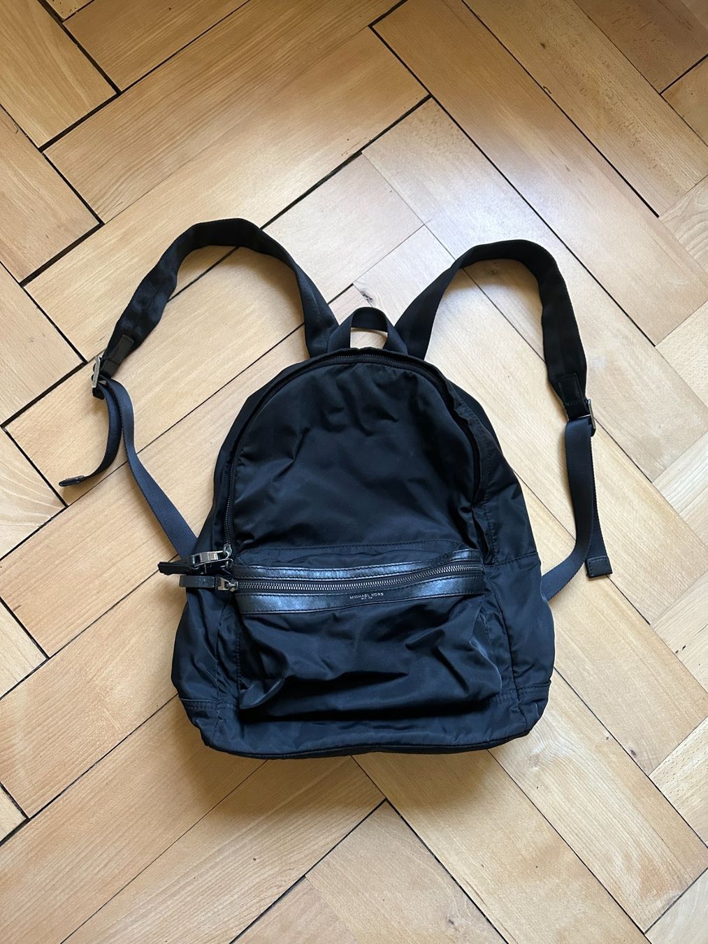 Michael Kors Rucksäcke: MICHAEL KORS - Rucksack schwarz – Gebraucht aus Zürich von Diazaio