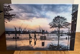 Leinwandbild Hamburg Fischmarkt Hochwasser 75 × 50 cm