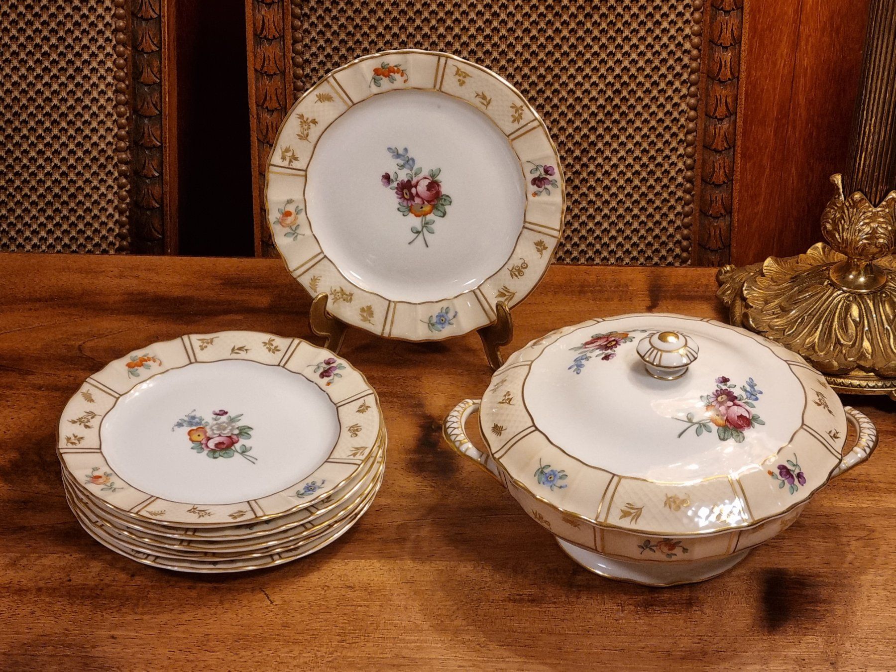 Bernardaud Set di piatti: Antikes Bernardaud Limoges Service mit Terrine 7-tlg. – Usato da Scharnachtal venduto da devin03 1