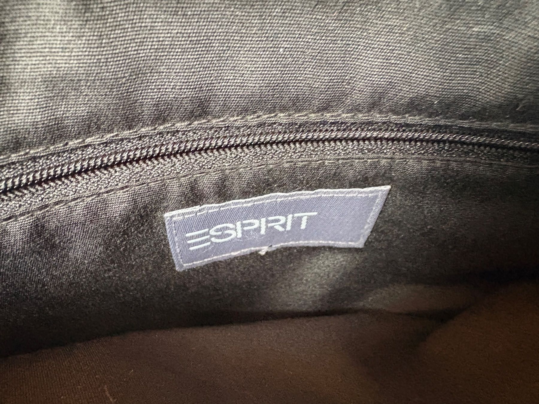 Esprit Borse da donna: Elegante Handtasche schwarz ESPRIT – Usato da Uster venduto da pri_6r68 4