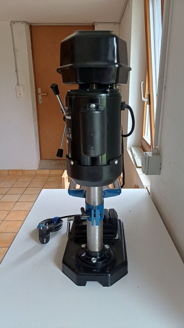Scheppach Trapani: Scheppach Tischbohrmaschine  DP16VLS – Usato da Eriswil venduto da Mclc 2
