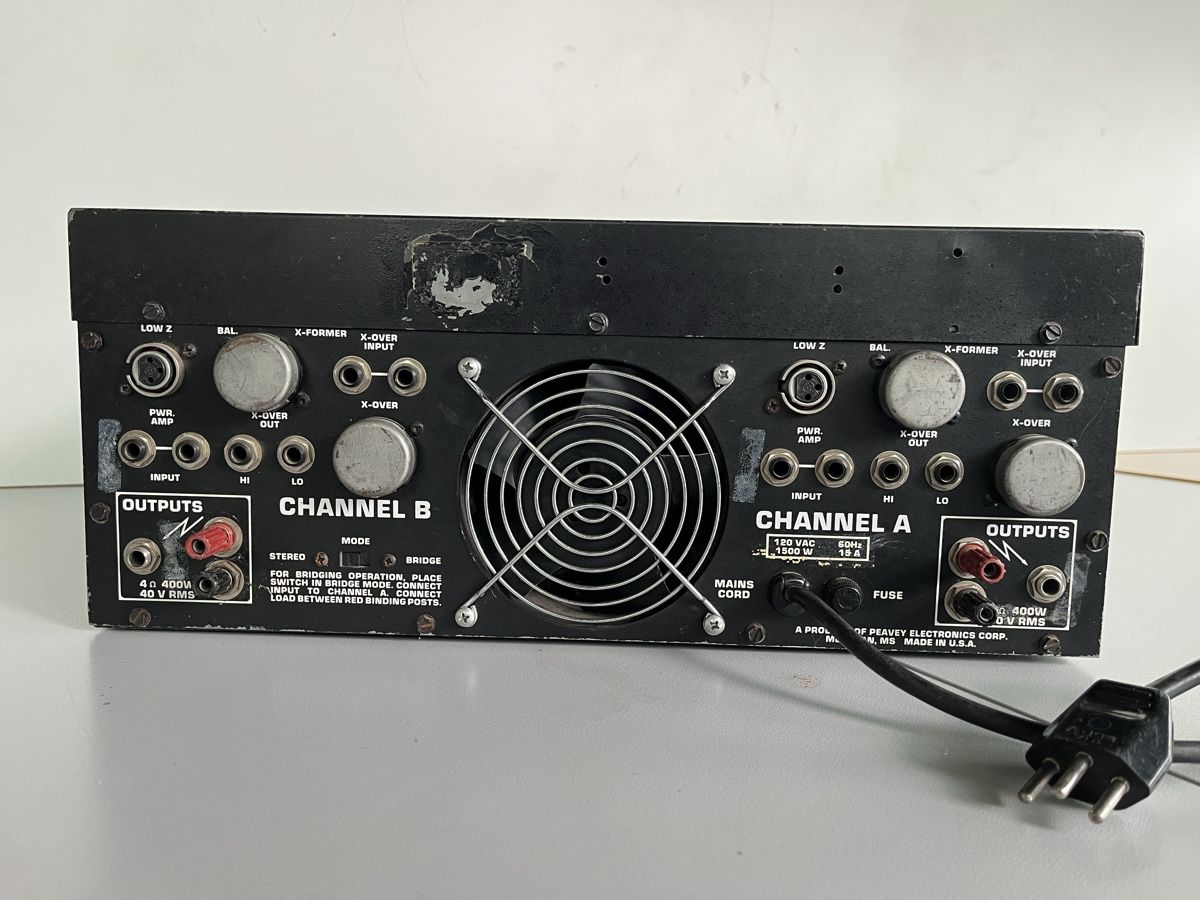 Peavey Amplificatori: Endstufe Peavey CS 800 – Usato da Matzendorf venduto da Murbach 1