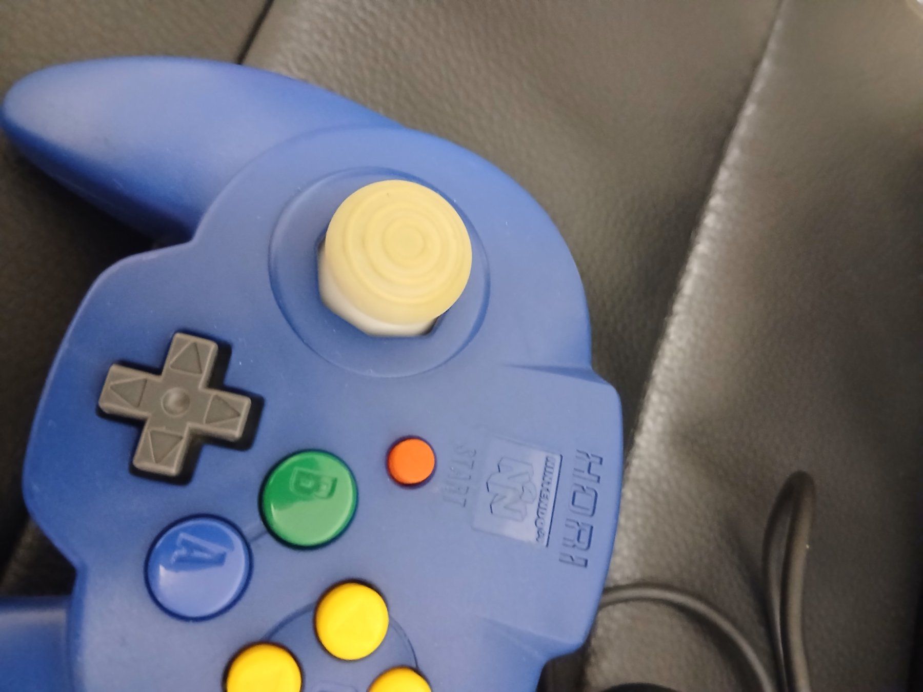 Controller: Nintendo 64 Hori Mini Pad Controller – Gebraucht aus Elgg von win_d6hk 1