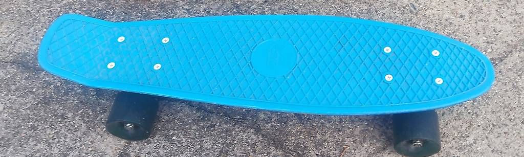 Skateboards: Skateboard Penny  – Usato da Coldrerio venduto da diveklo