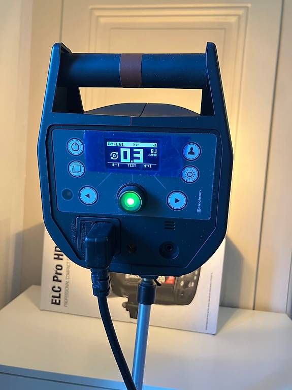 Elinchrom Flash: Flash Studio Elinchrom ELC Pro HD500 – Nuovo (secondo la descrizione) da Genève venduto da Capt3 1