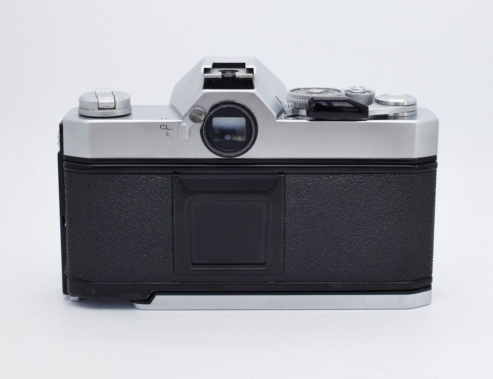 Konica Autoreflex T3 Vintage-Body mit Case top schön! 2