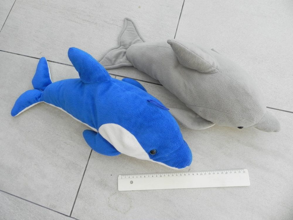 Kuscheldelfin Plüschtier Grau – Süßer Stoffdelfin, Ca. 25 Cm Lang, Für Kinder Ab 3 Jahren
