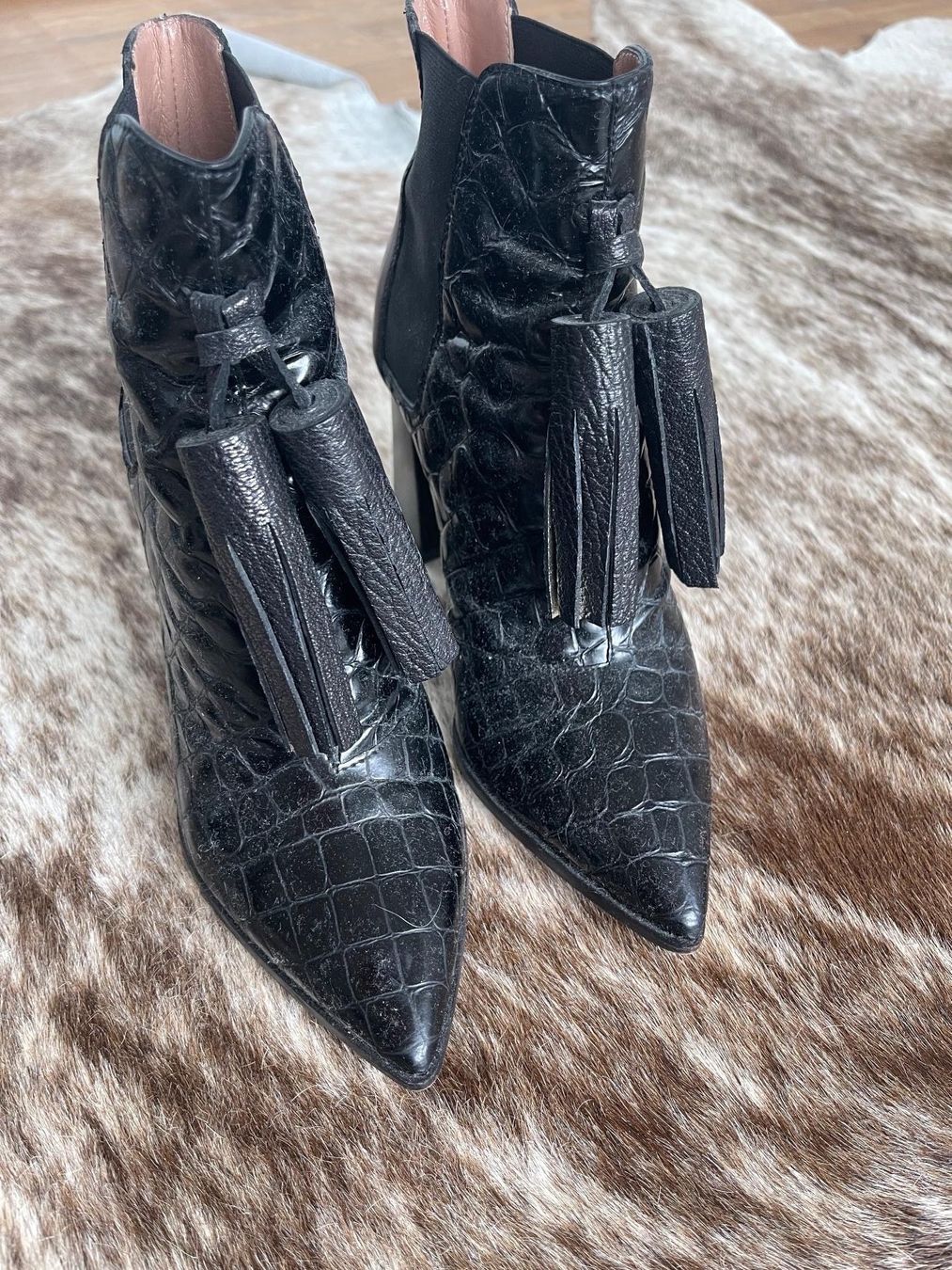 Scarpe da donna: Leder-Bottine POLLINI schwarz – Usato da Zürich venduto da happypascha 1