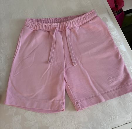 Shorts von Garment