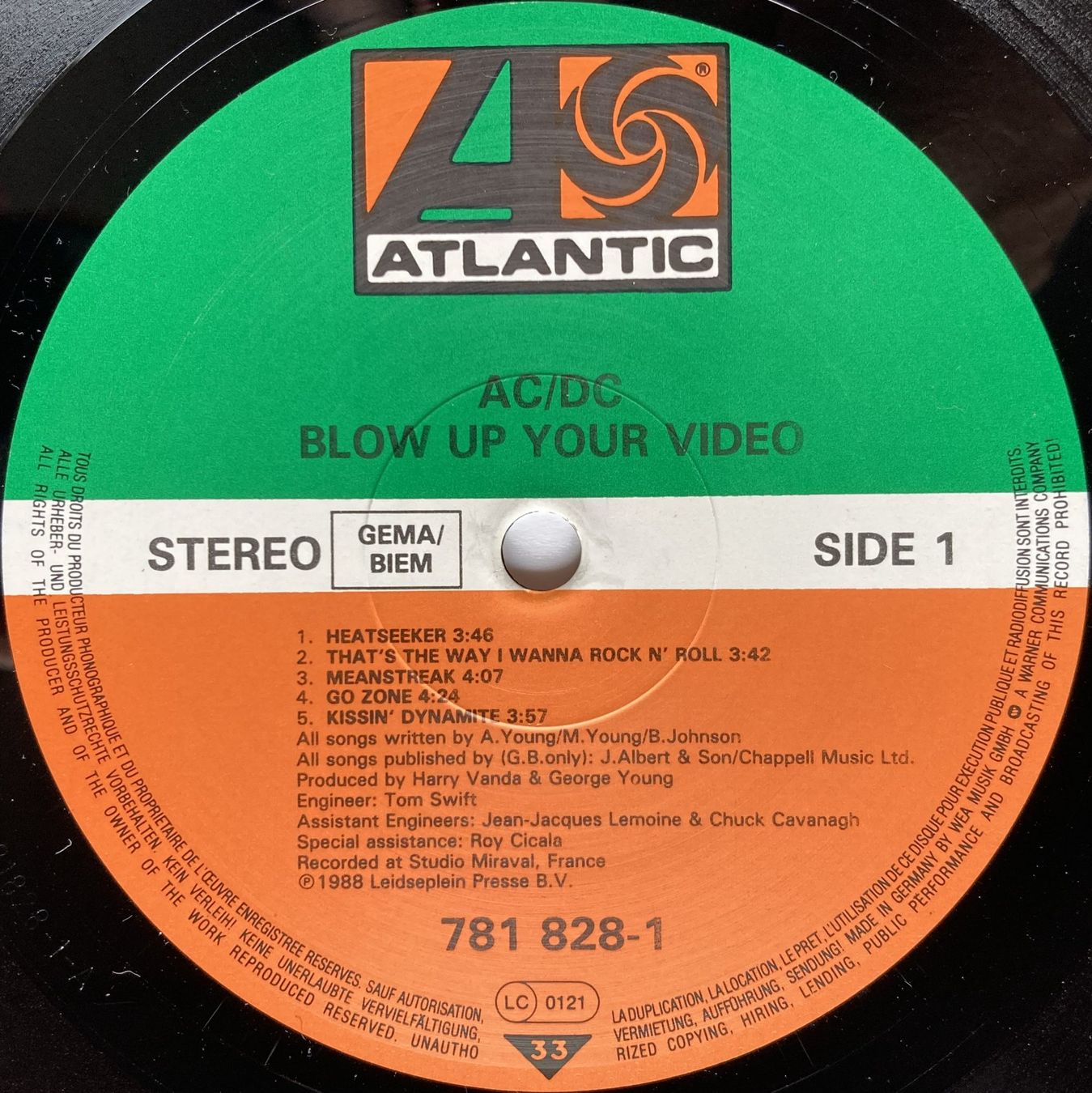 Schallplatten: AC/DC - BLOW UP YOUR VIDEO – Gebraucht aus Bottens von hotter-than-hell 2