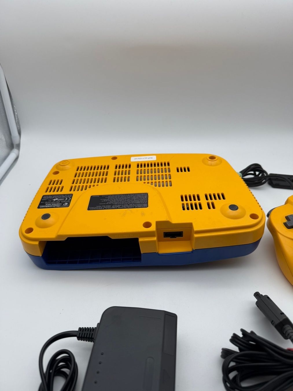 Nintendo Console: Nintendo 64 Pikachu Special Edition N64 Pokemon – Usato da St. Gallen venduto da MarianoPokemon 3