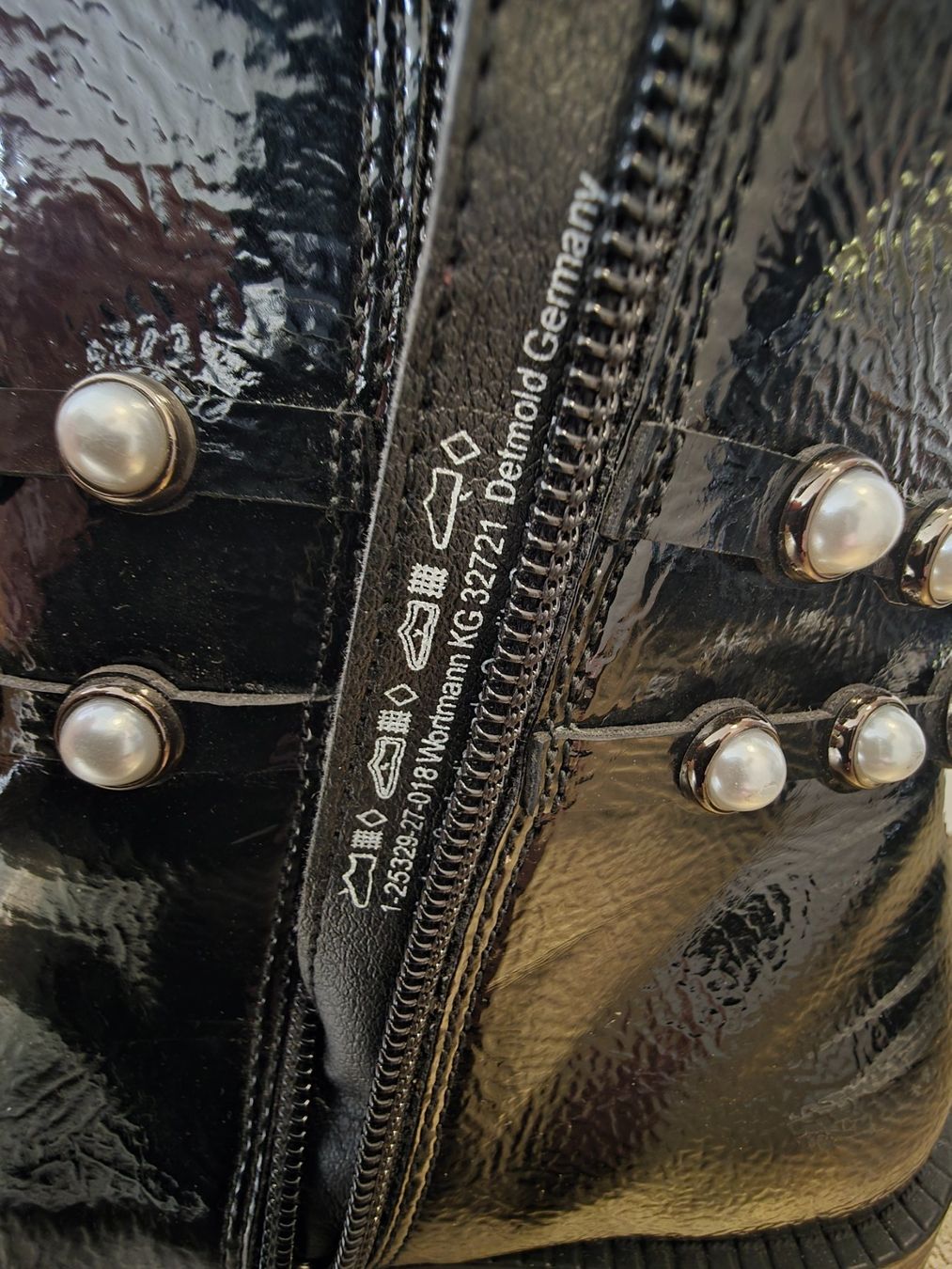 Tamaris Scarpe da donna: Stiefeletten schwarz mit Perlen – Usato da Altstätten SG venduto da Calendula-7 3