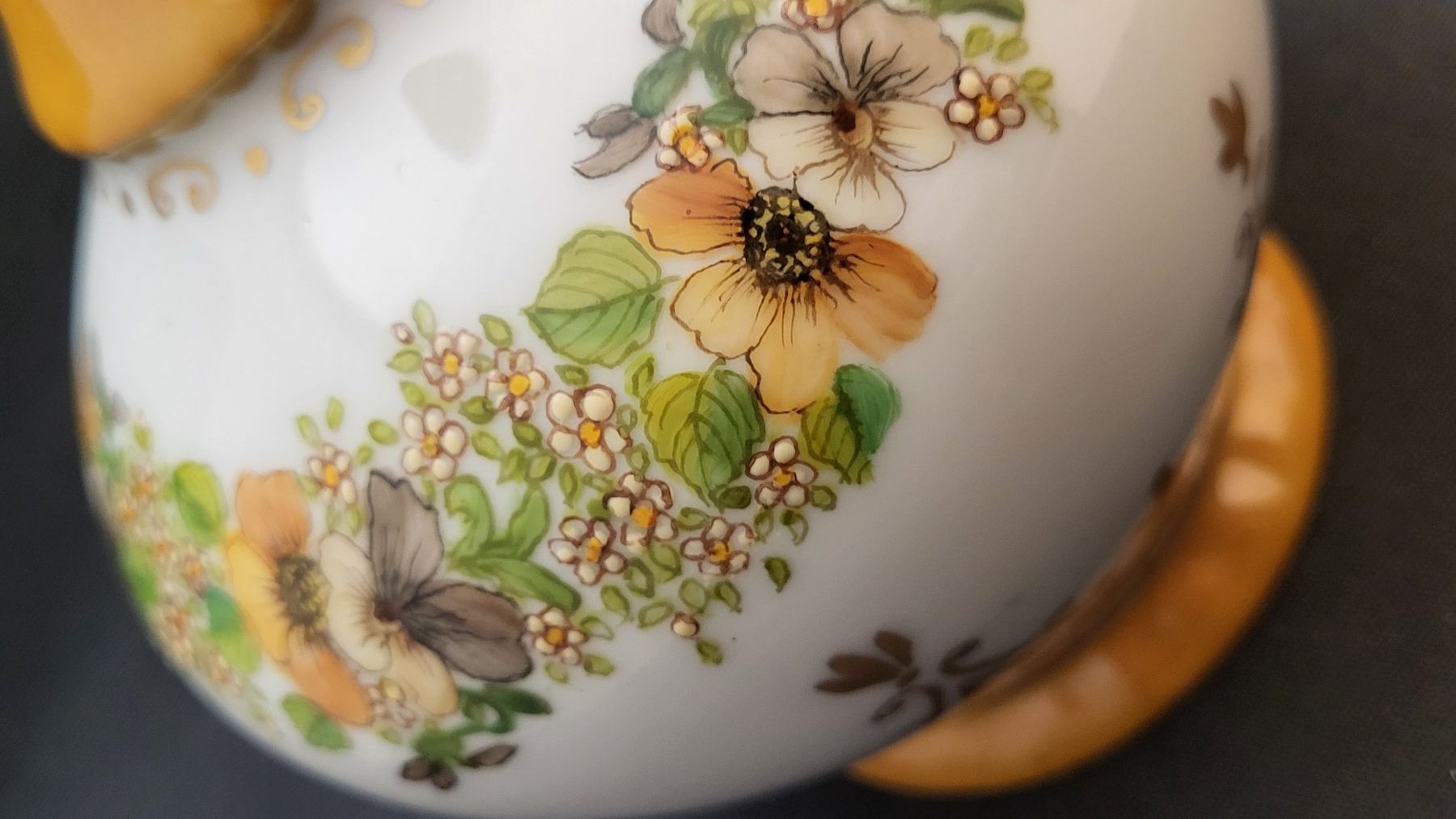 Vasi & Recipienti: Handbemalter Porzellankrug LIMOGES – Usato da Basel venduto da spinne02 5