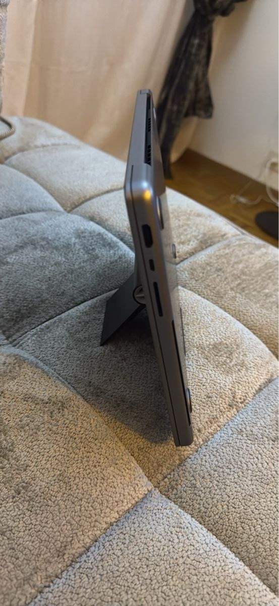 Apple Notebooks: MacBook Pro 14’’ M3 rétro-éclairage HS. Défectueux, – Defekt aus Morges von Abel. 8