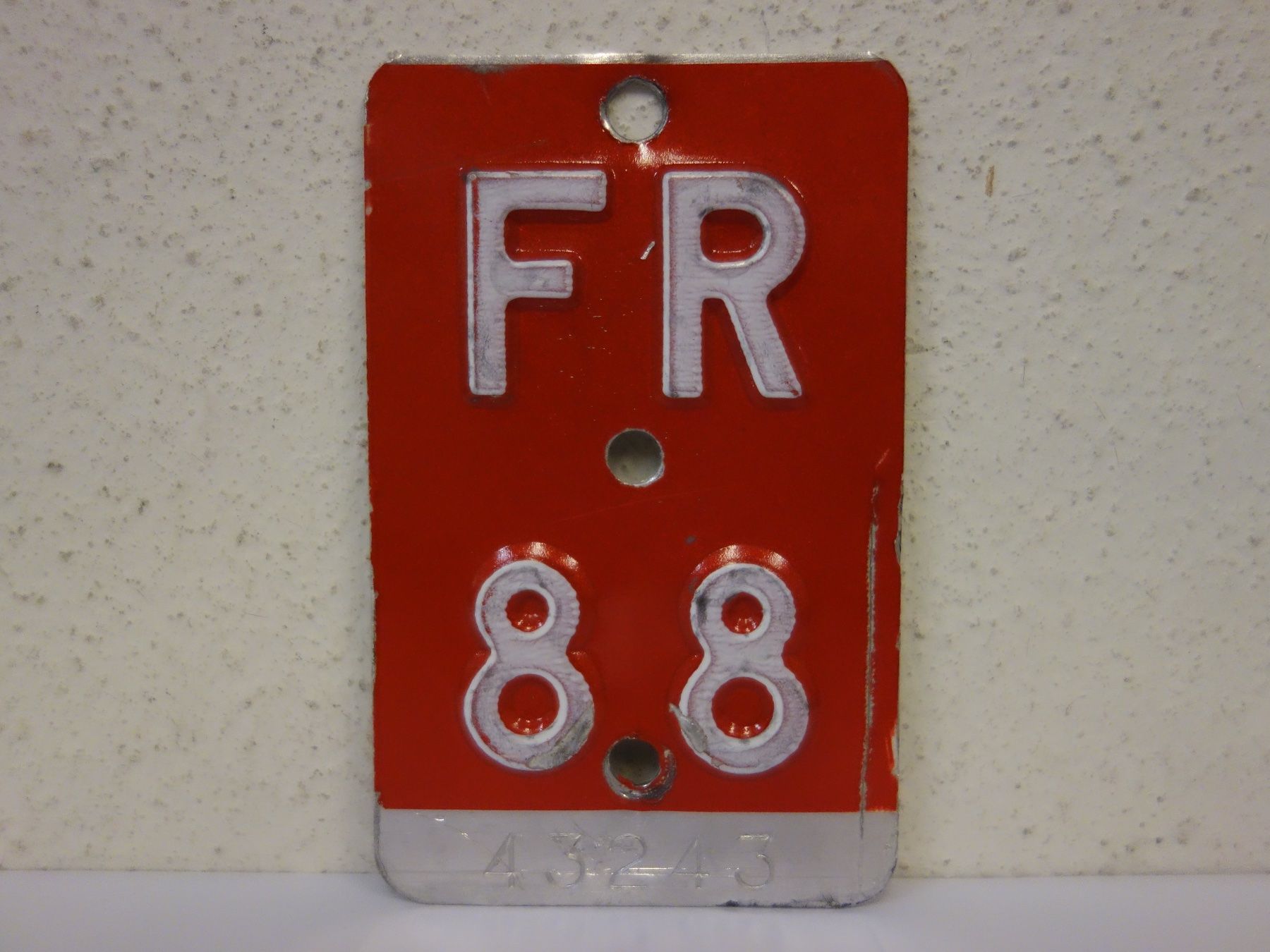 Schilder: FR 88 VELONUMMER - FAHRRADSCHILD – Gebraucht aus Kerzers von zimmergruen