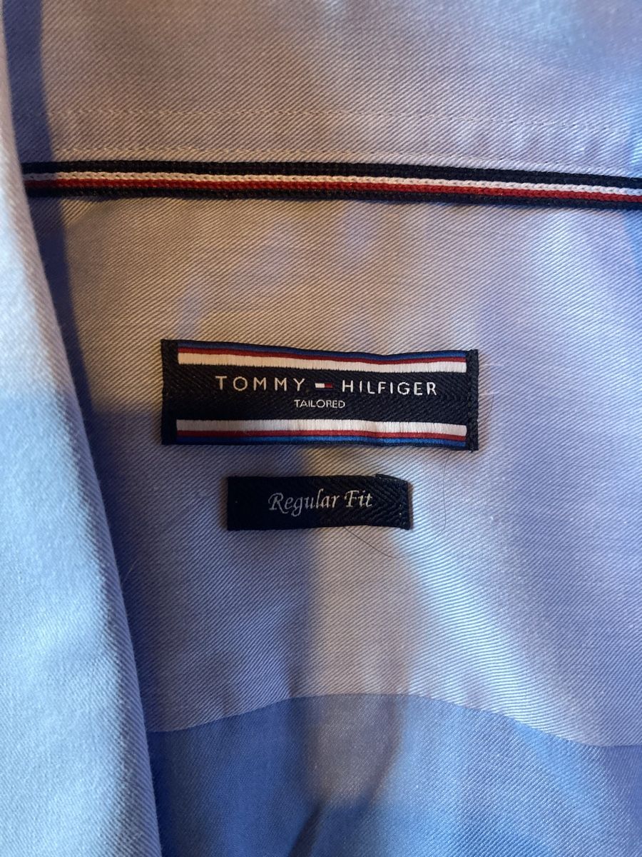 Tommy Hilfiger Camicie: Herren Hemd Tommy Hilfiger Regular Fit Grösse 40 hellblau – Usato da Mülenen venduto da Rapunzel99 1