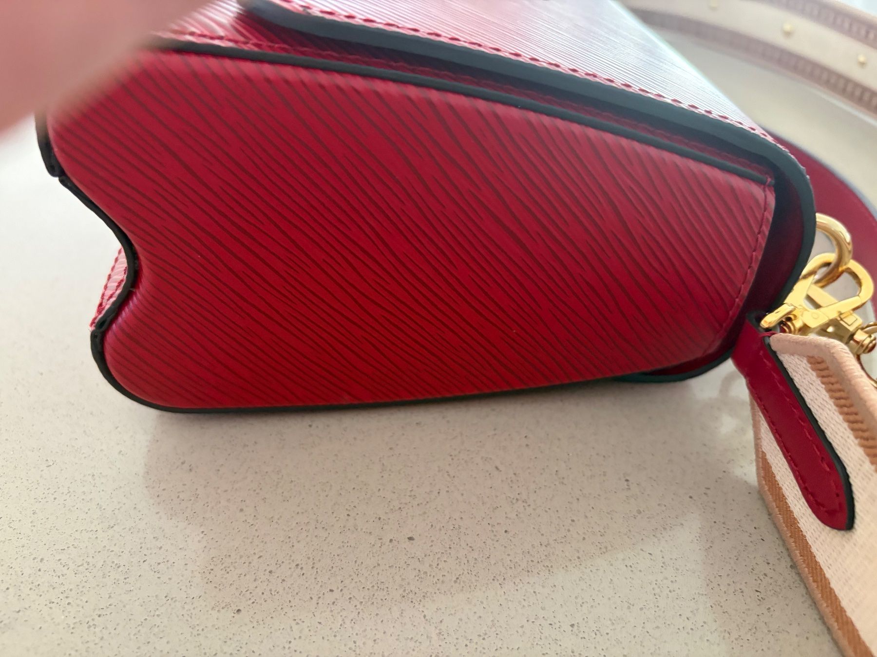 Louis Vuitton Taschen für Damen: Louis Vuitton Tasche „TWIST“ – Gebraucht aus Seon von xanae 2