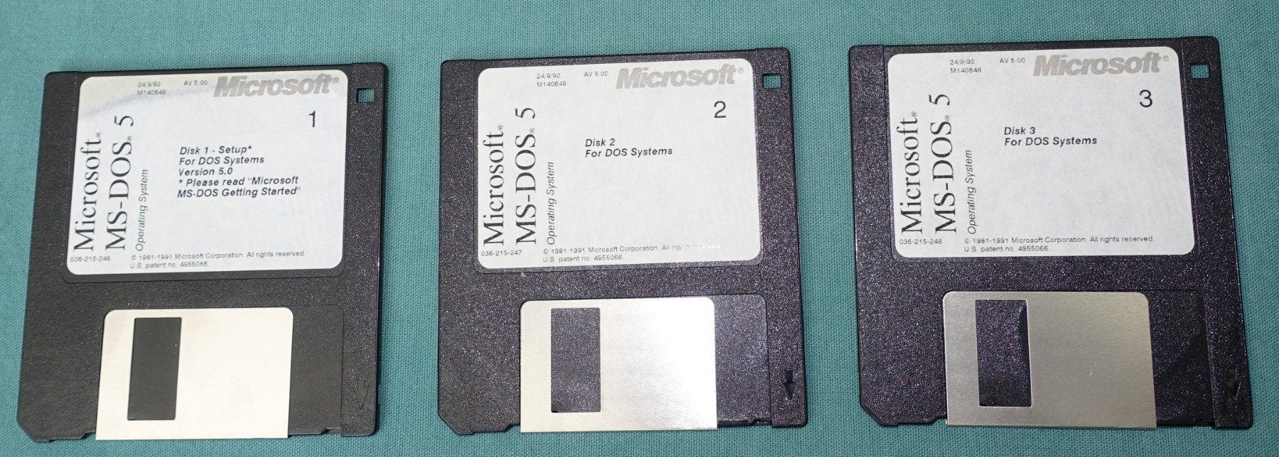 Microsoft Software: MS DOS 5.0 Diskettensatz auf 3.5 Zoll Disketten – Gebraucht aus Lohn-Ammannsegg von Vizechef