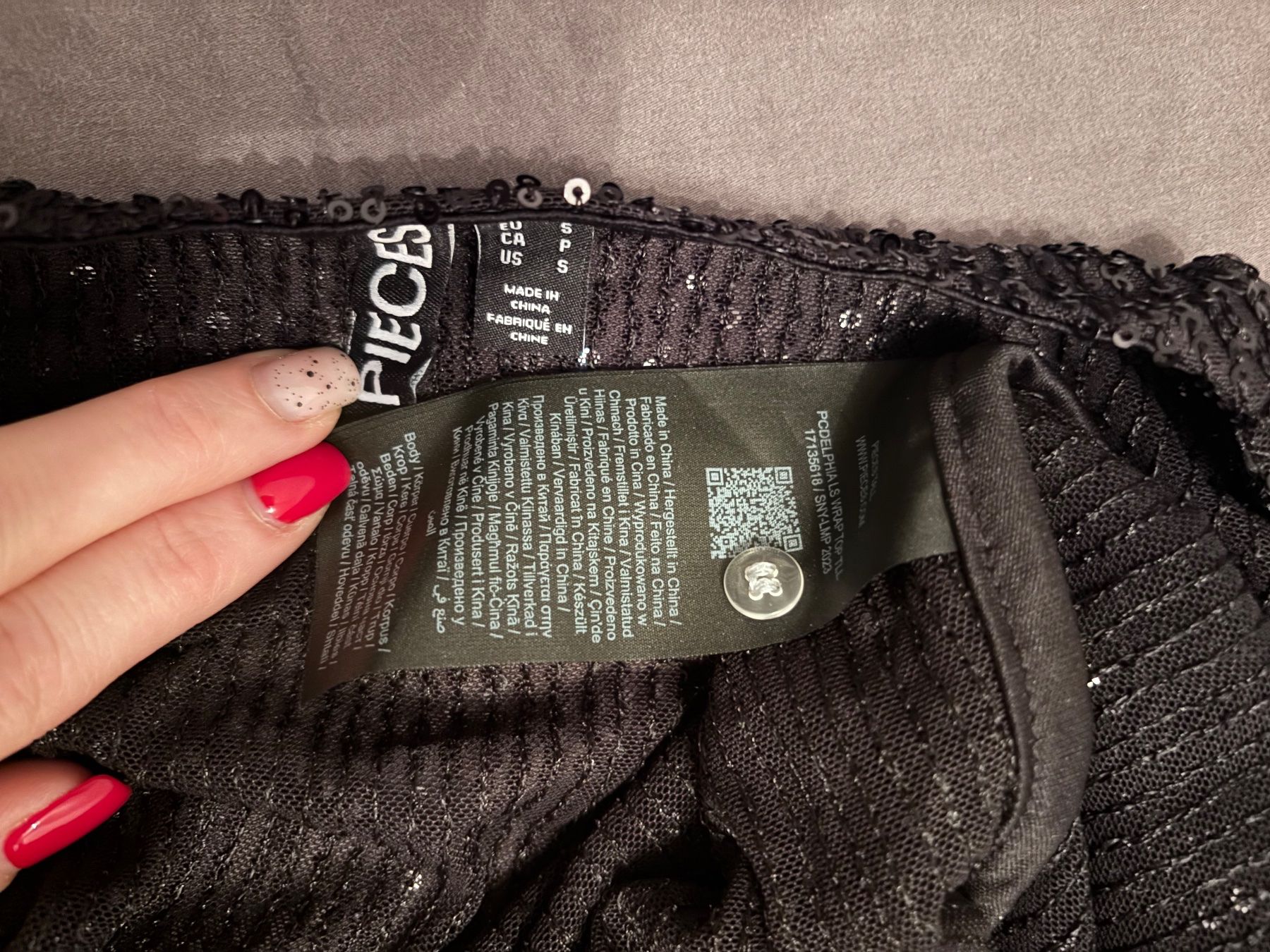 Camicette: Pieces Tall shirt, size S – Usato da Airolo venduto da Eli90A 1