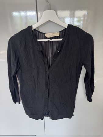Schwarze Strickjacke von Zara, Grösse S, Top Zustand!