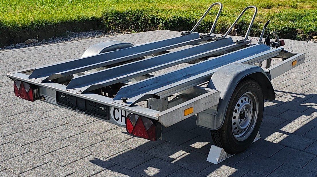 Stema Anhänger: Motorradanhänger STEMA MT 850 gebremst – Gebraucht aus Giswil von Kubauz 1
