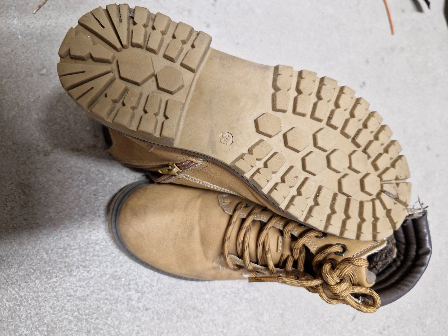 Scarpe per ragazzi: Winterschuhe 35 – Usato da Rümlang venduto da rafi012 1