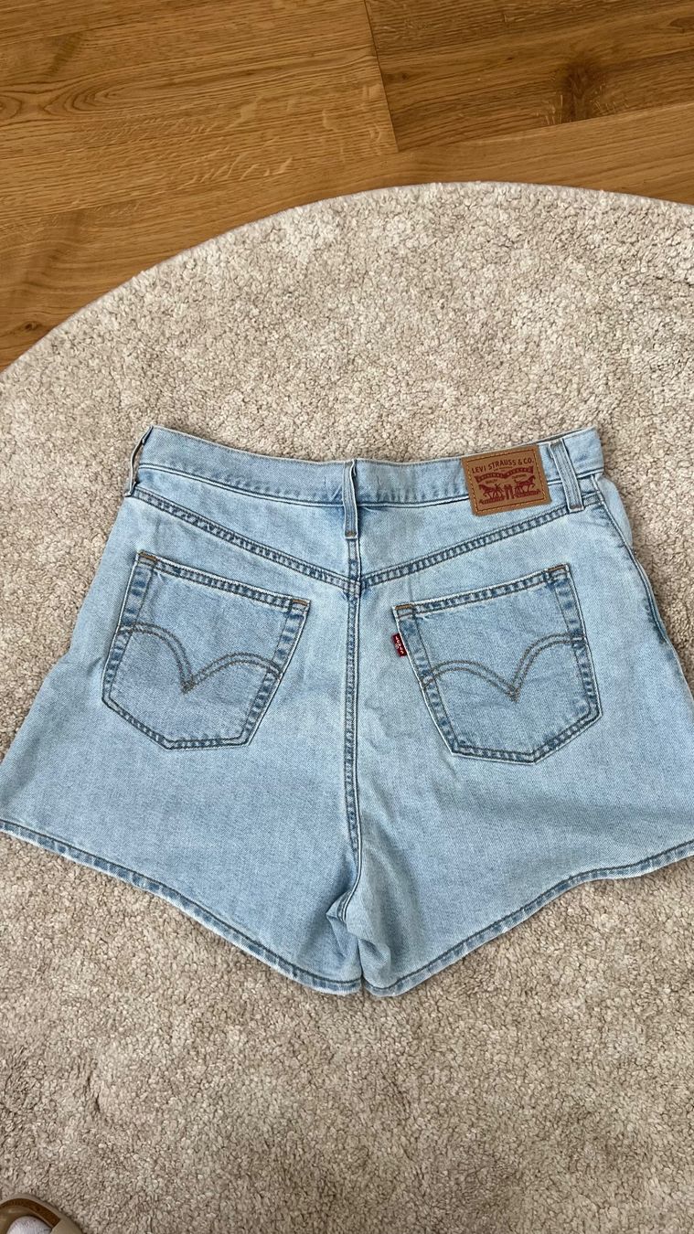 Levi's Jeans: Levis Jeans ungetragen Grösse 31 – Nuovo (secondo la descrizione) da Widnau venduto da noe.kr 1