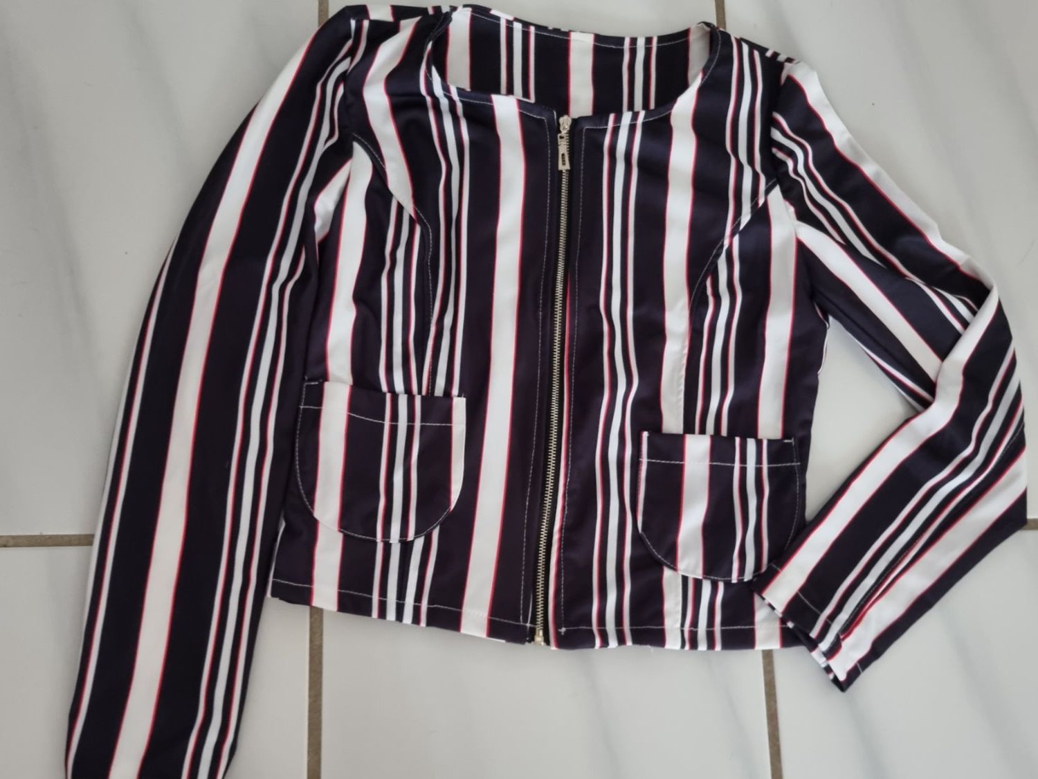 Giacche: Jacke, Shirt,  Gr S – Nuovo (secondo la descrizione) da geroldswil venduto da Gumball1 1