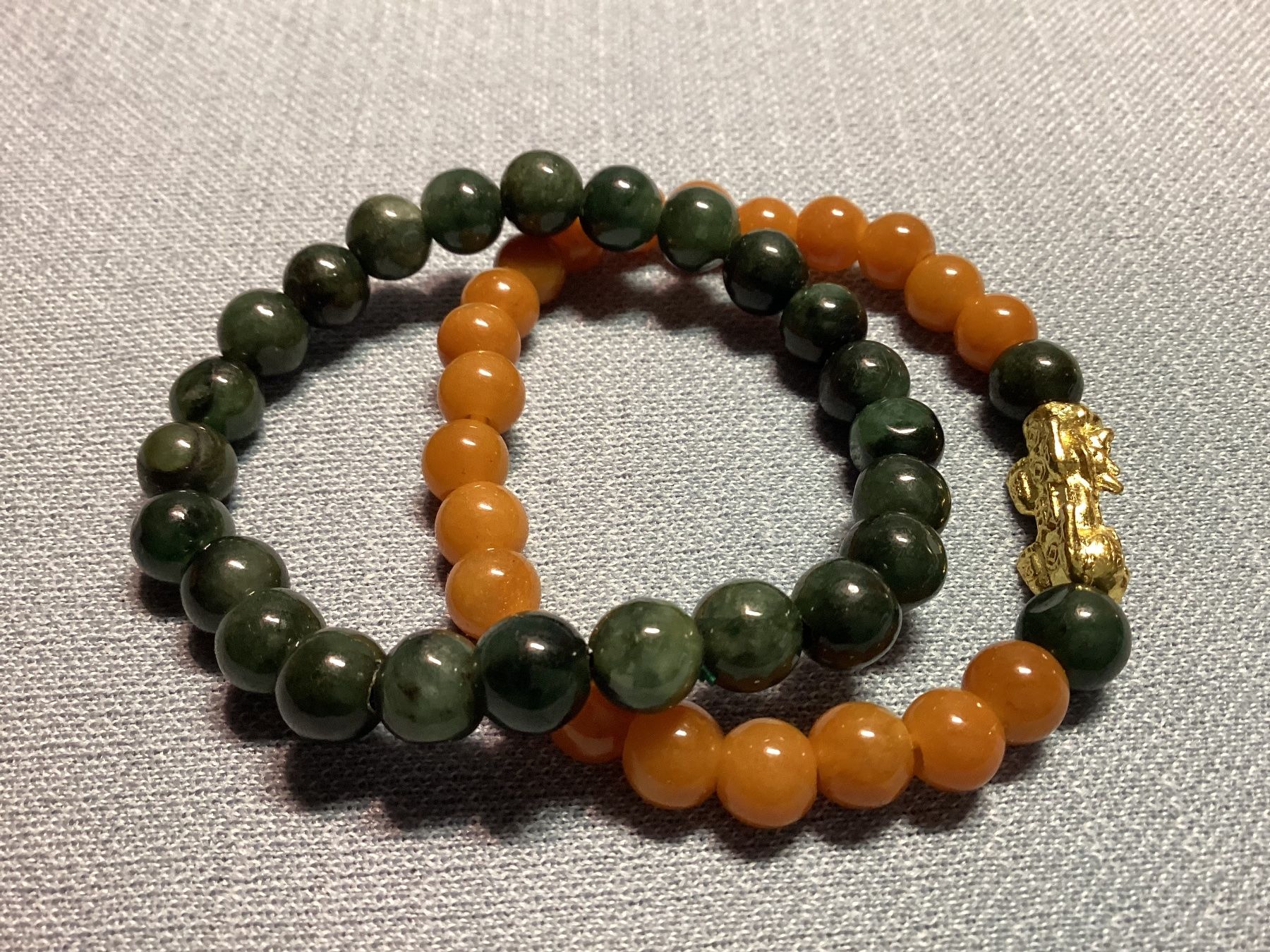 Bracciali & Braccialetti: 2 Edelstein Armbänder: Jade mit Glücksbringer Pixiu – Nuovo e nell'imballaggio originale da Laax GR venduto da Kiki-Kingdom2 1
