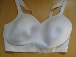 Sport-BH von Triumph 85F