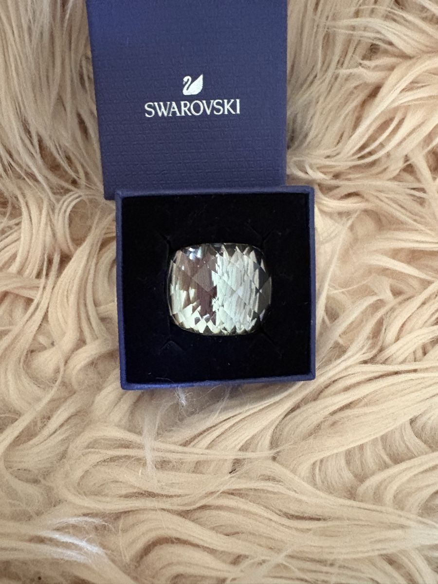 Swarovski Ringe: Swarovski Ring Nirvana – Gebraucht aus Boniswil von MichaelaH