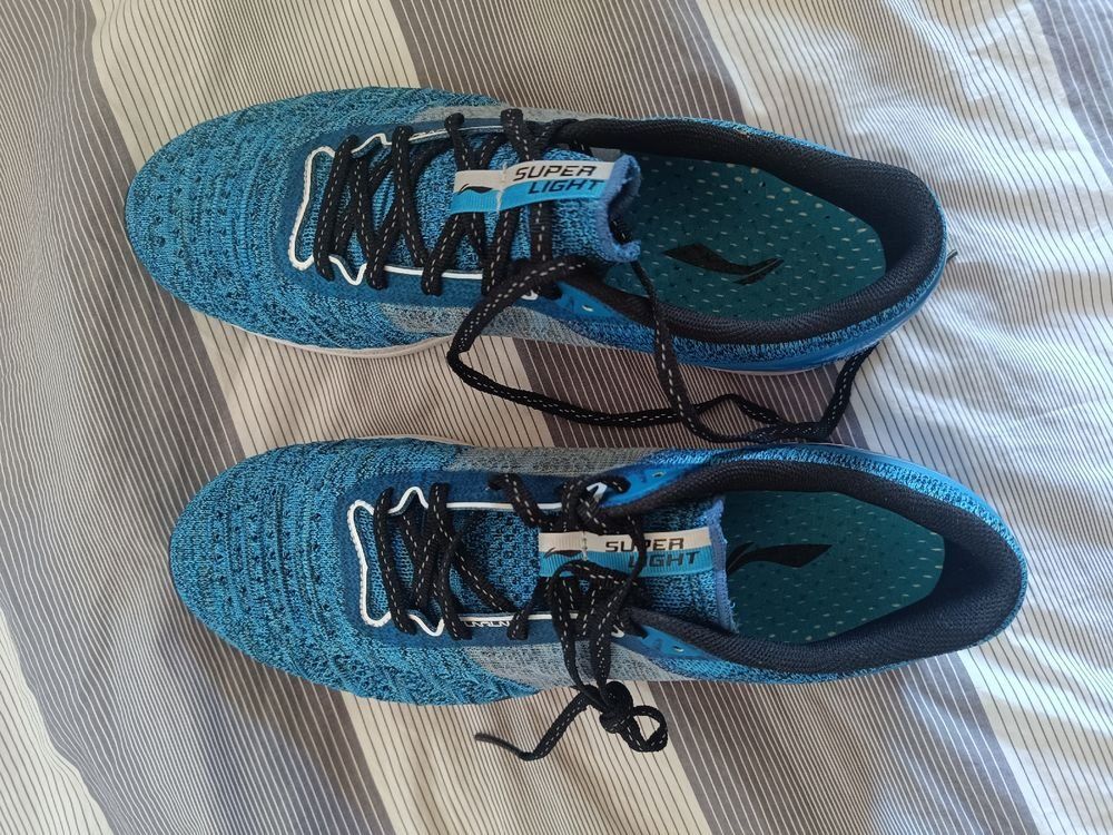 Scarpe da uomo: Super Light Running Shoes sneakers Turnschuhe – Nuovo (secondo la descrizione) da Suberg venduto da TigerFan12 1