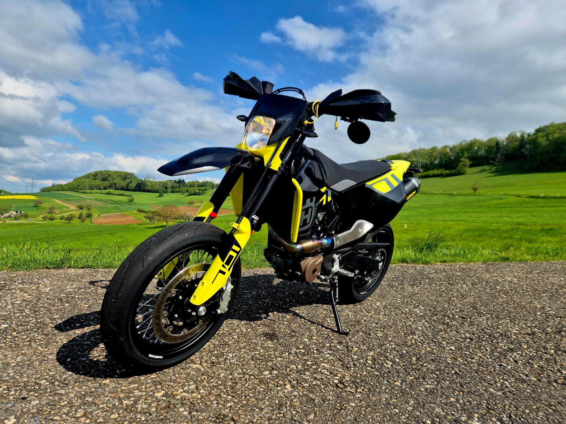 Husqvarna Strasse: Husqvarna 701 – Gebraucht aus Ehrendingen von Silberpfil24