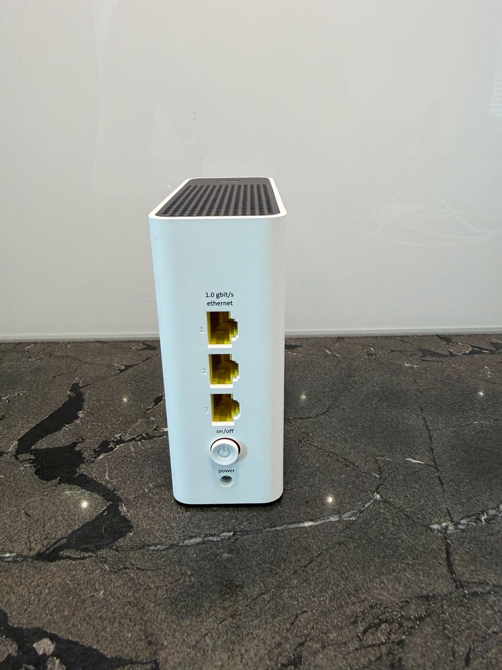 Swisscom WiFi: Swisscom WLAN Box 2, 4800 Mbit/s, 600 Mbit/s – Usato da Aarau Rohr venduto da HappyKoala 5