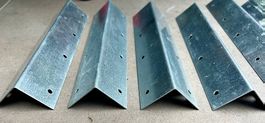 6x verzinkte Stahlwinkel/Montageprofile mit Bohrungen,robust