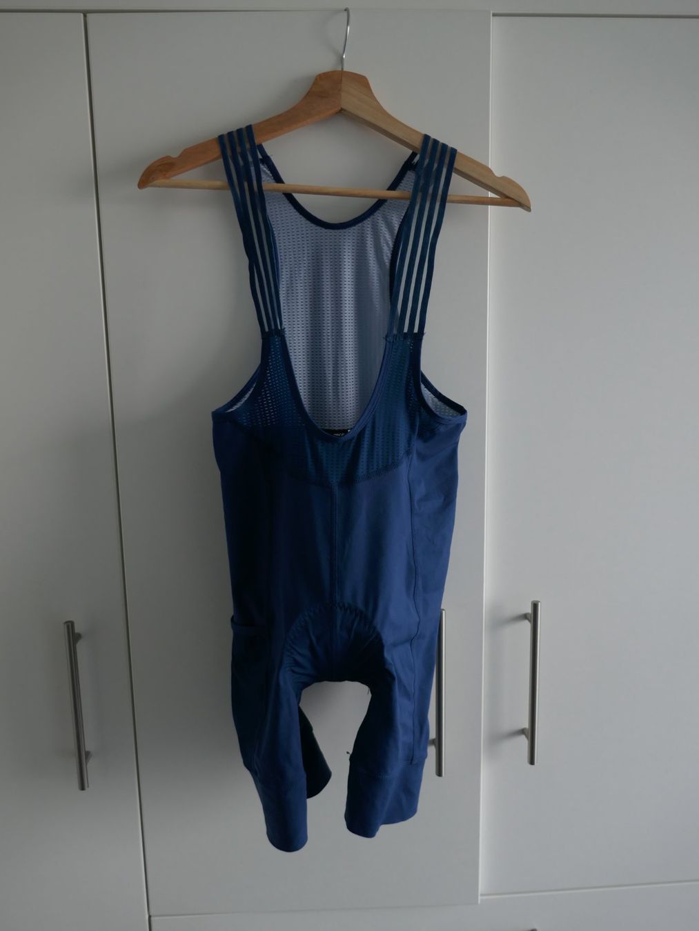 Stoke Pantalons: Stoke Cargo Bibshorts S – D'occasion à Stäfa par bel_mhl7