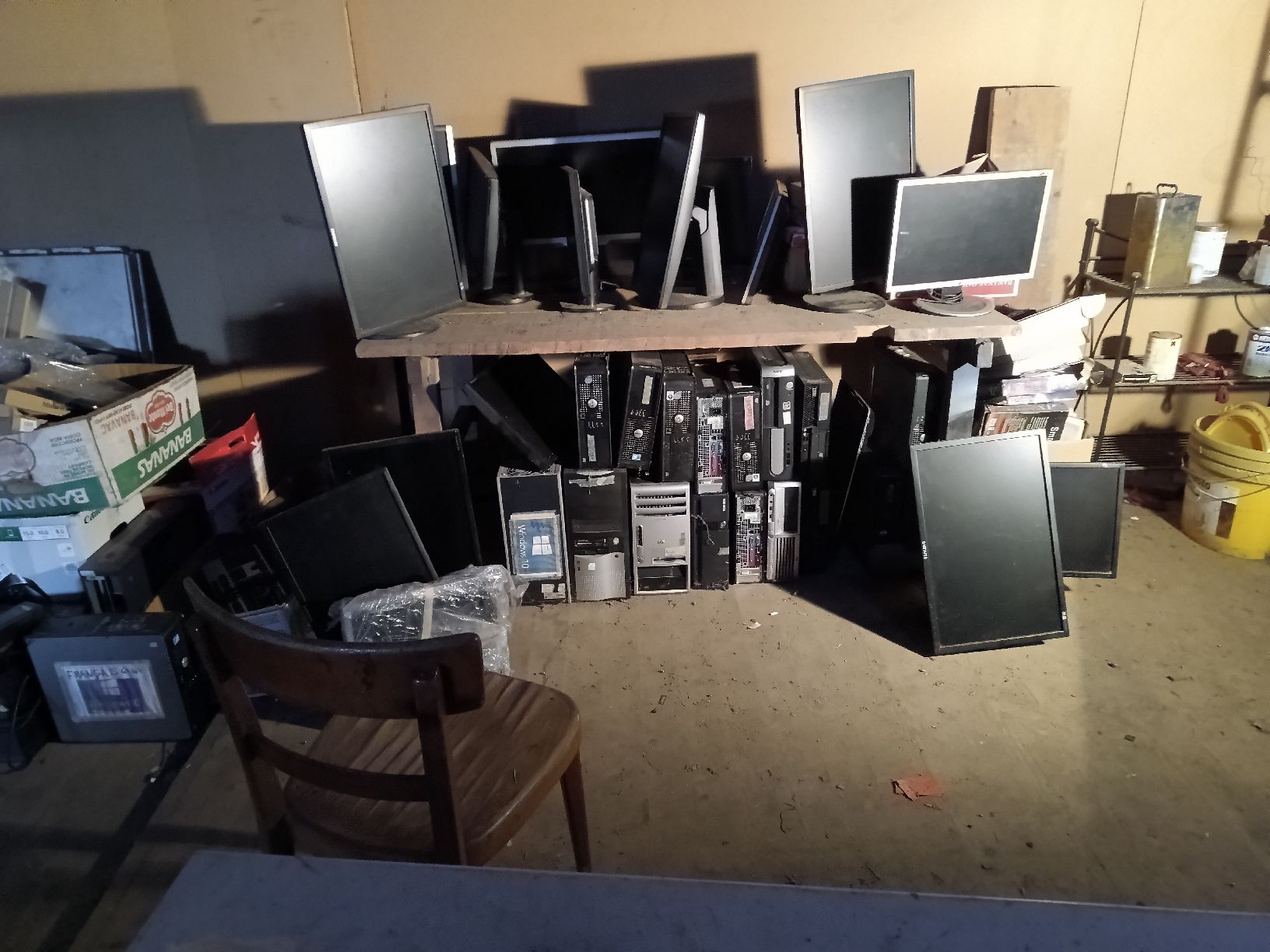 PC: Computer, Bildschirme, Uhren,Mini PC,s – Usato da Wila venduto da delphi48 1