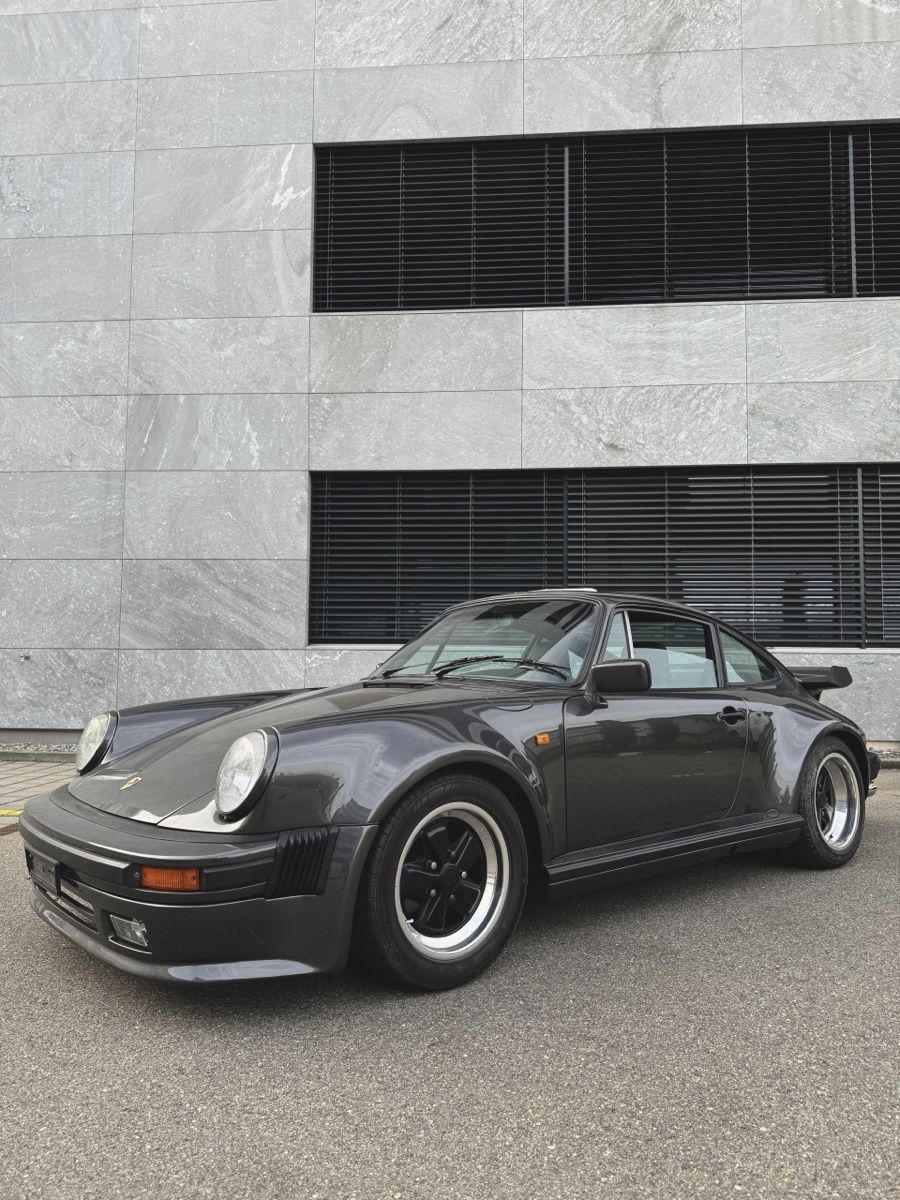 Porsche Automobili: Porsche 911 SC Turbolook, Veteran, – Usato da Oberkirch LU venduto da Flo105